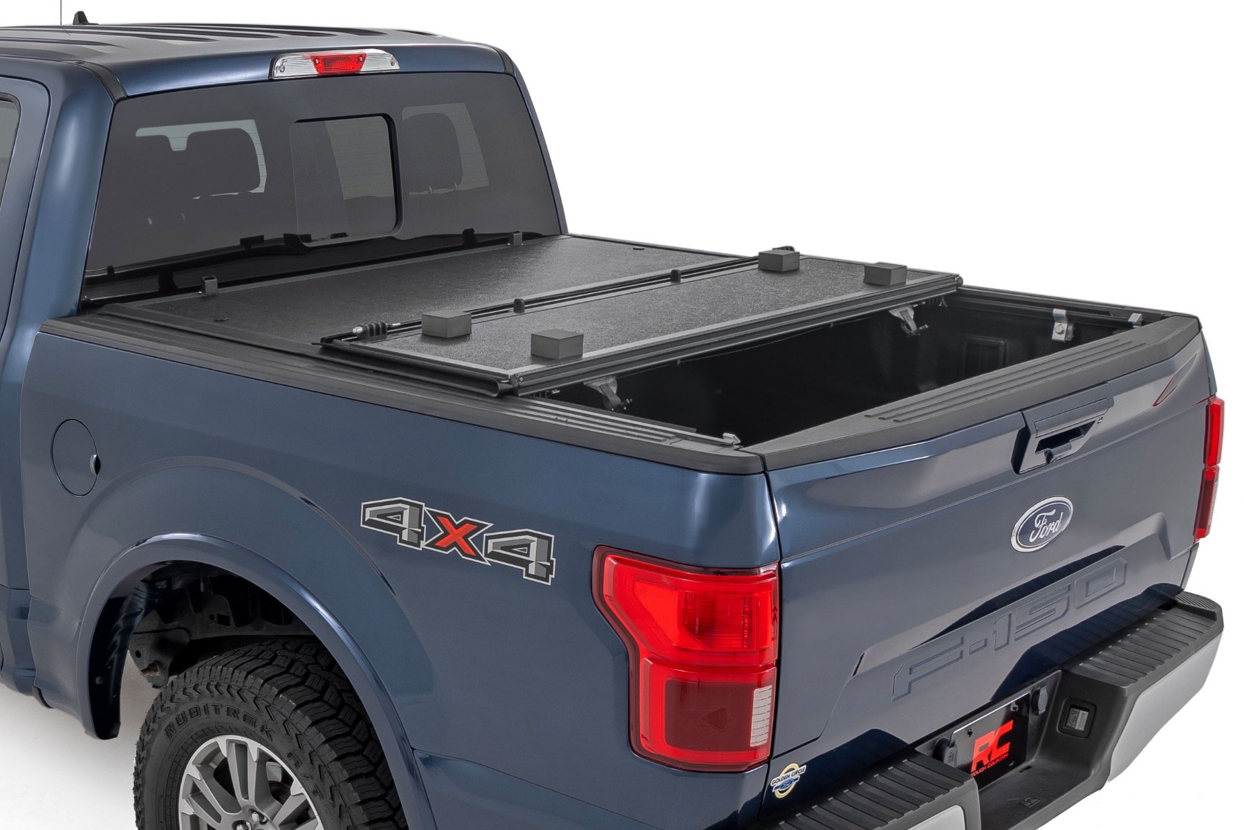 Hard Low Profile Bed Cover | 5’7″ Bed | Ford F-150 (15-20)/Raptor (17-20)