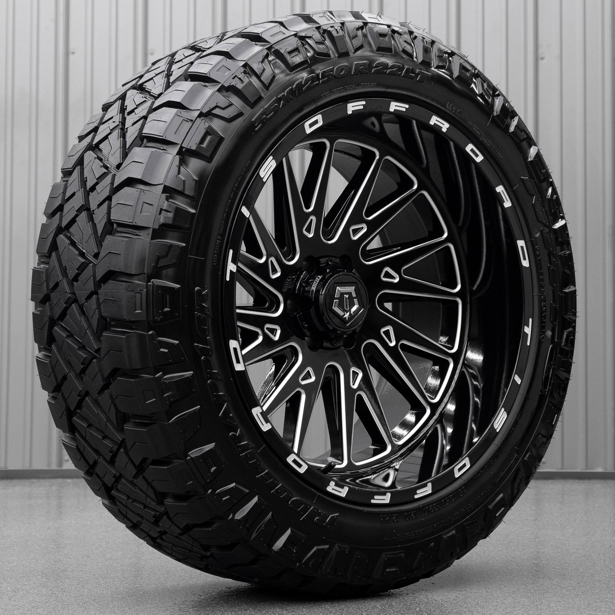 TIS 547BM with Nitto Ridge Grappler