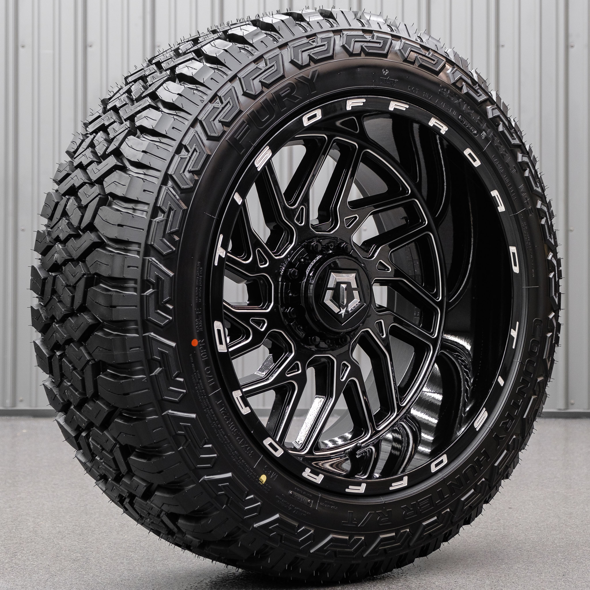 TIS 544BM with Fury Country Hunter R/T