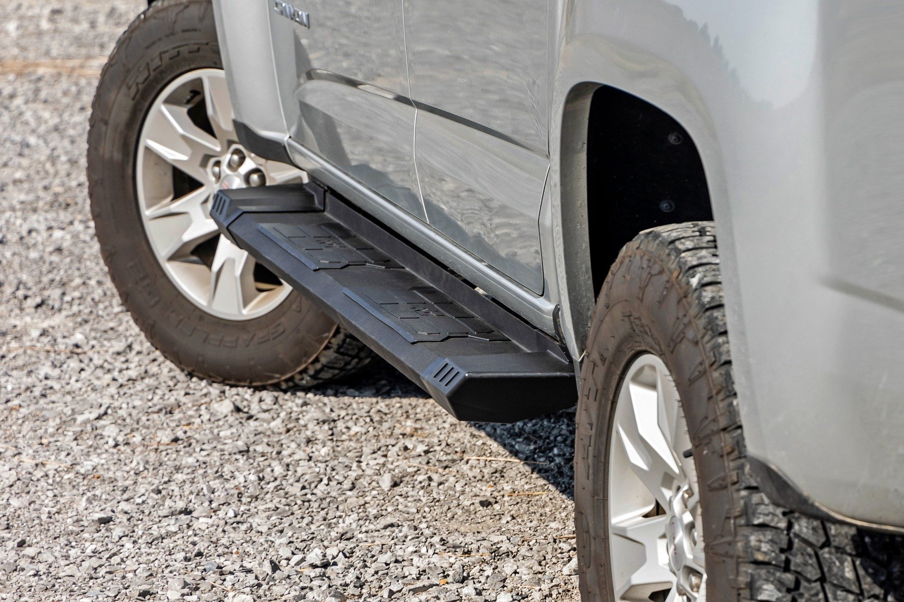 Buy HD2 Aluminum Running Boards | Crew Cab | Chevy/GMC Canyon