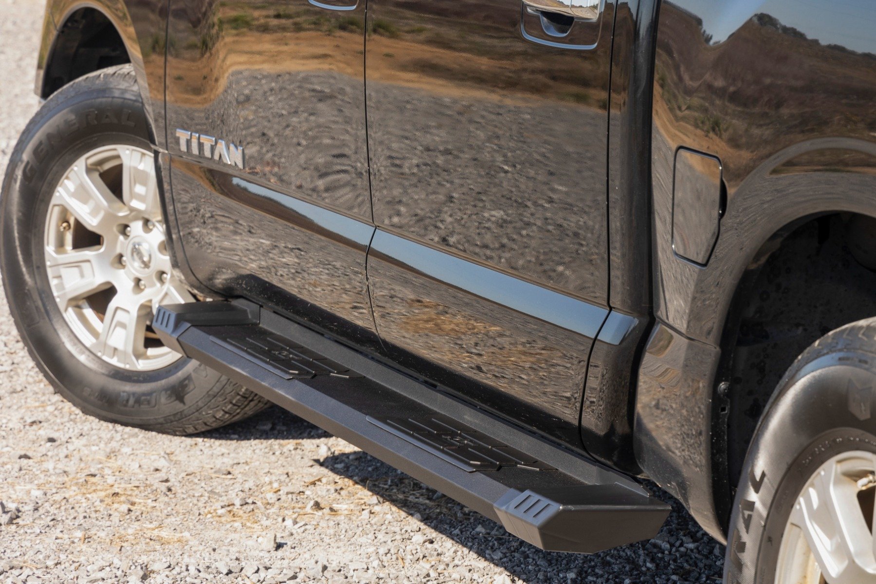 Buy HD2 Aluminum Running Boards | Crew Cab | Nissan Titan 2WD/4WD
