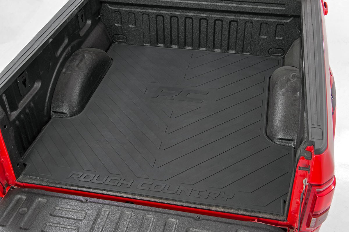Bed Mat | 5’7″ Bed | RC Logo | Ford F-150 2WD/4WD (2004-2014)