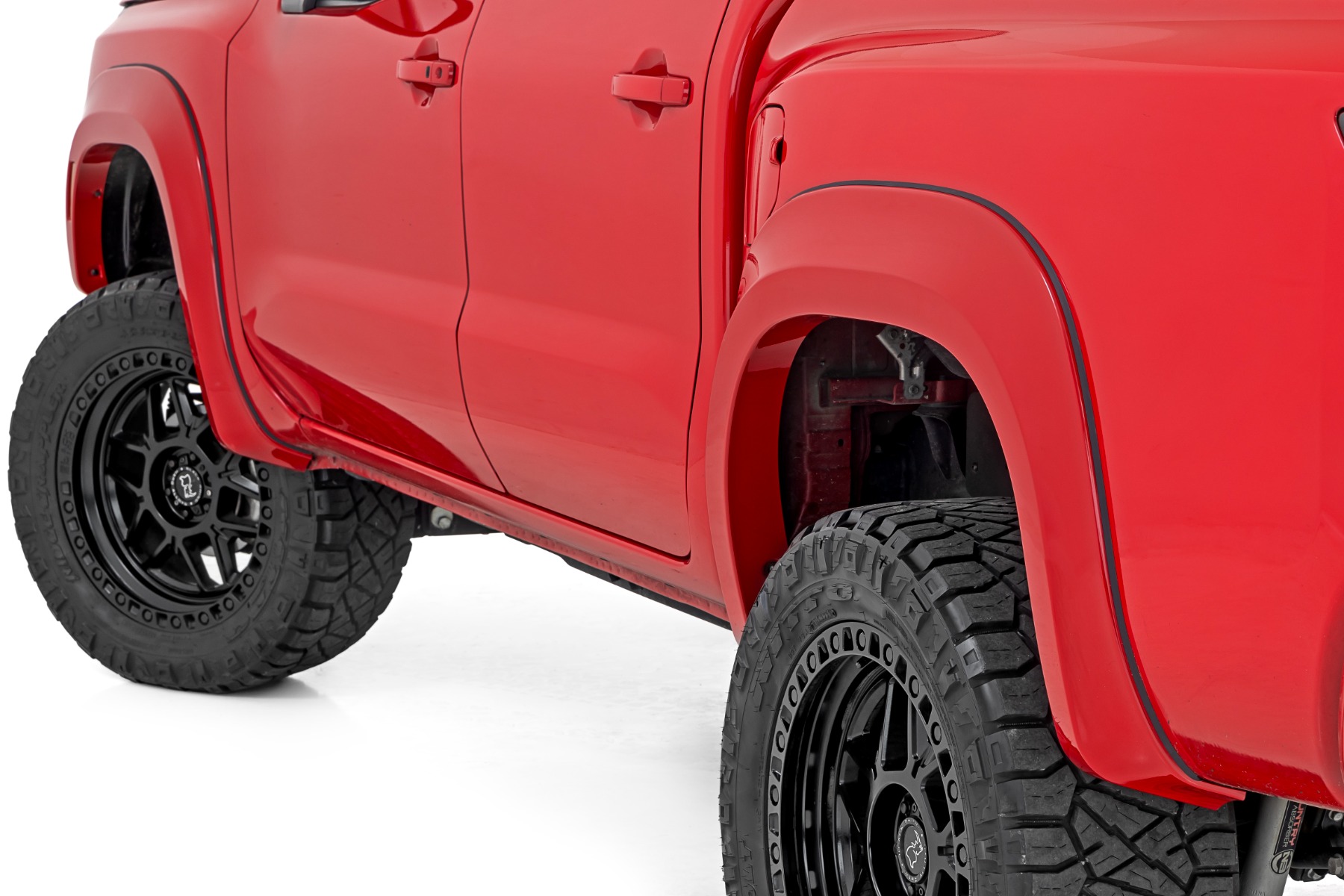 Sport Fender Flares | QAK Glacier White | Nissan Frontier 2WD/4WD (22-26)