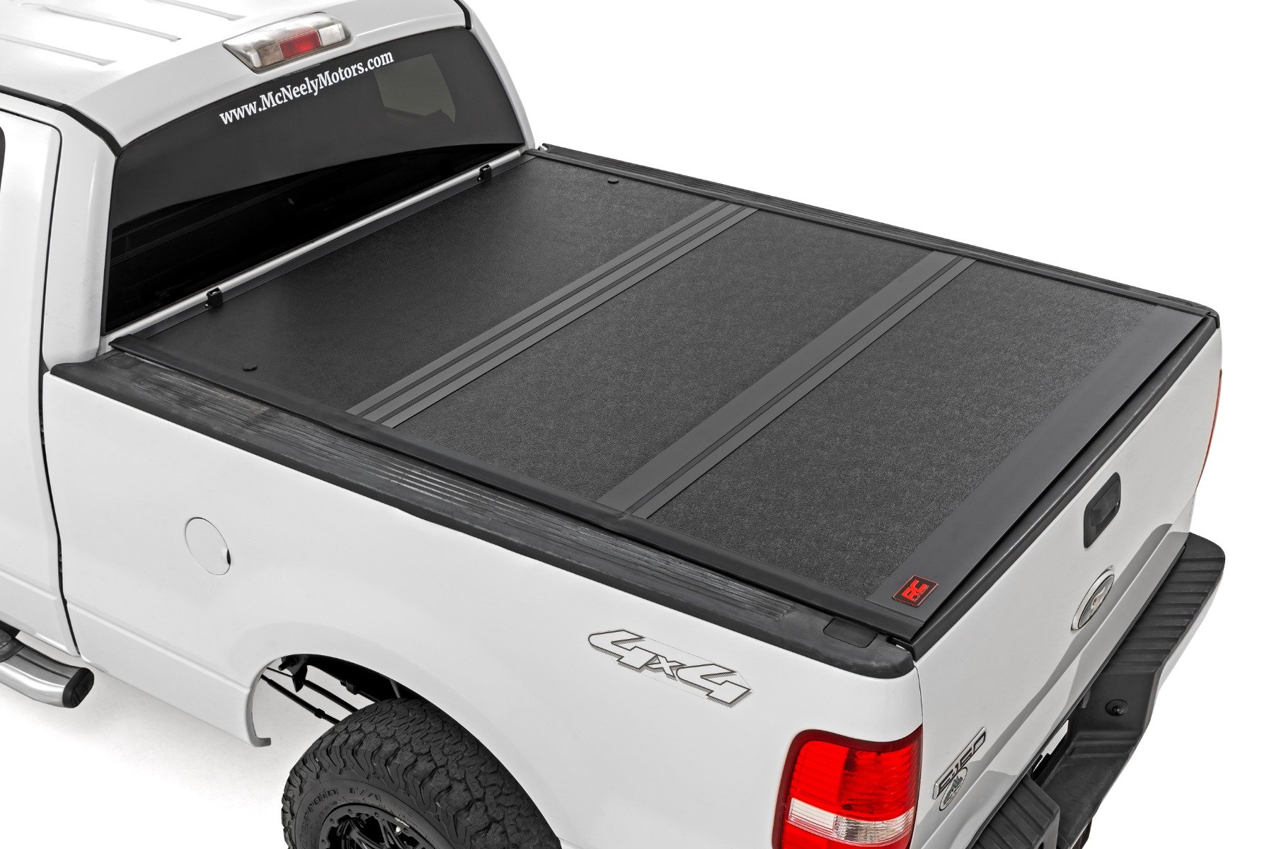 Hard Low Profile Bed Cover | 6’7″ Bed | Ford F-150 2WD/4WD (2004-2014)