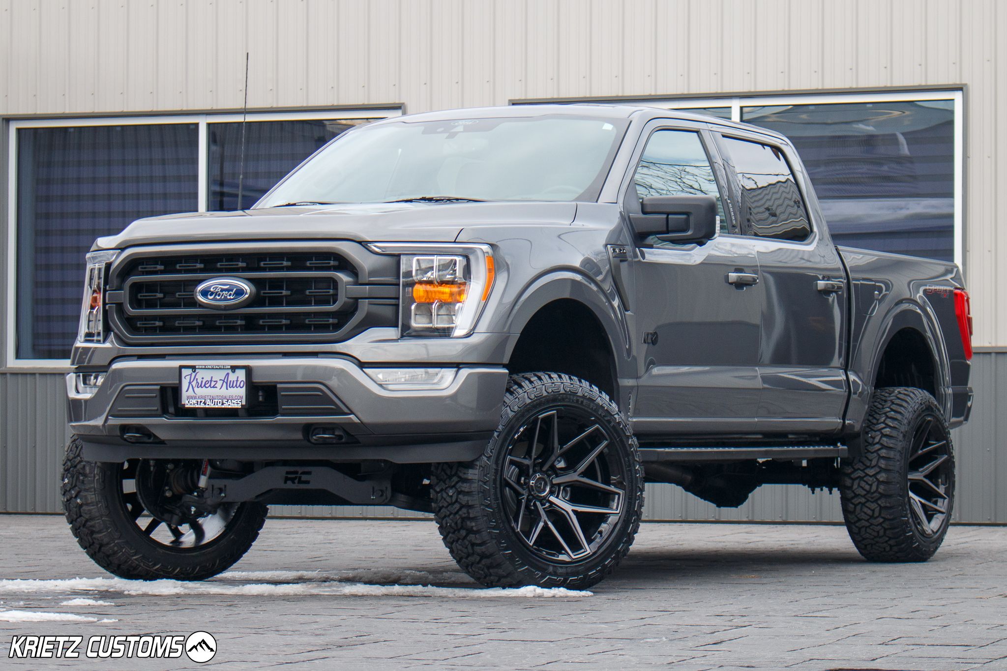 2021 Ford F-150 XLT #MKE27156