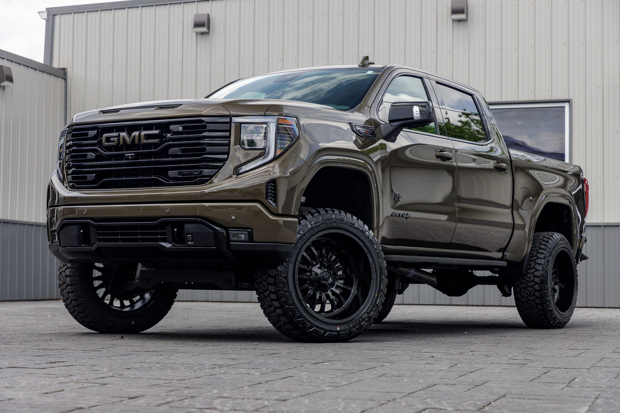 2023 GMC Sierra 1500 AT4 #PZ289239