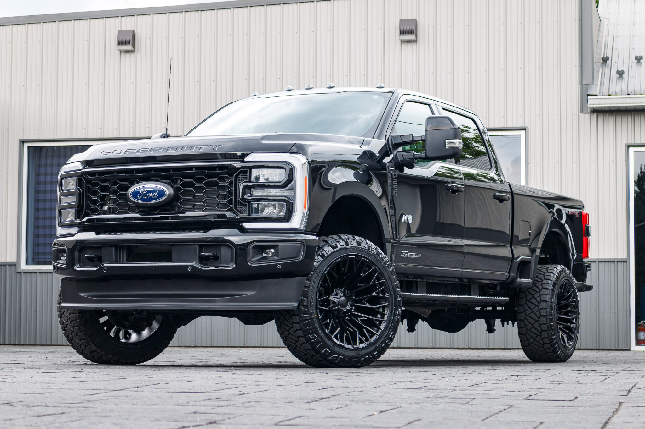 2023 Ford F-250 Lariat #PED86073
