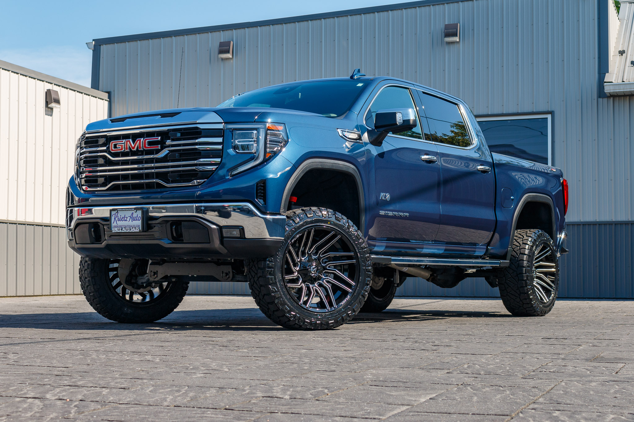 2023 GMC Sierra 1500 SLT #PG260909