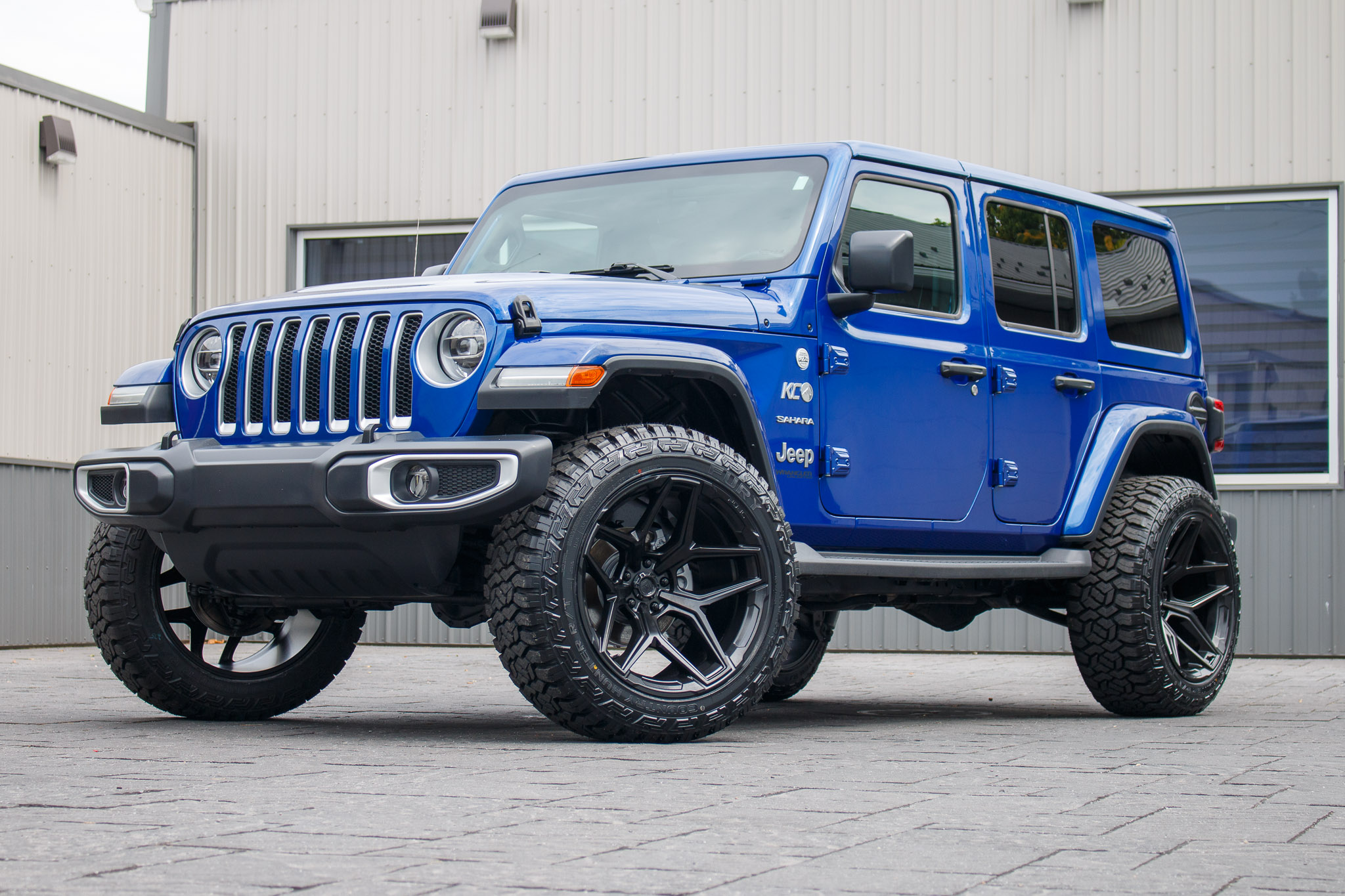 2020 Jeep Wrangler Unlimited Sahara #LW327687