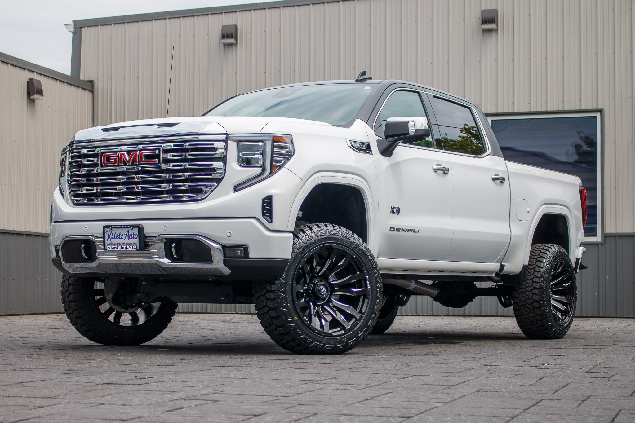 2022 GMC Sierra 1500 Denali #NZ560126