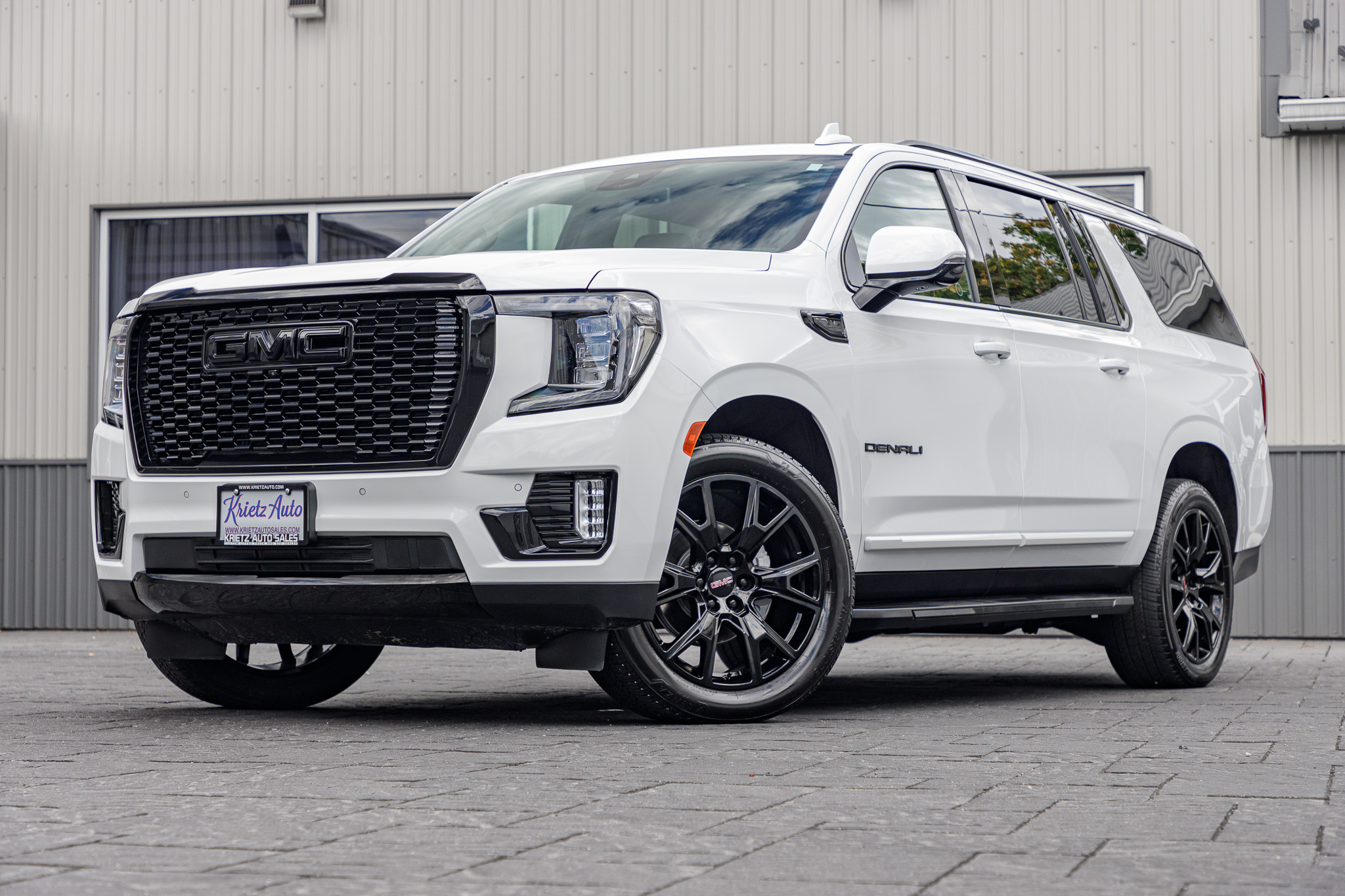 2023 GMC Yukon XL SLT #PR325167