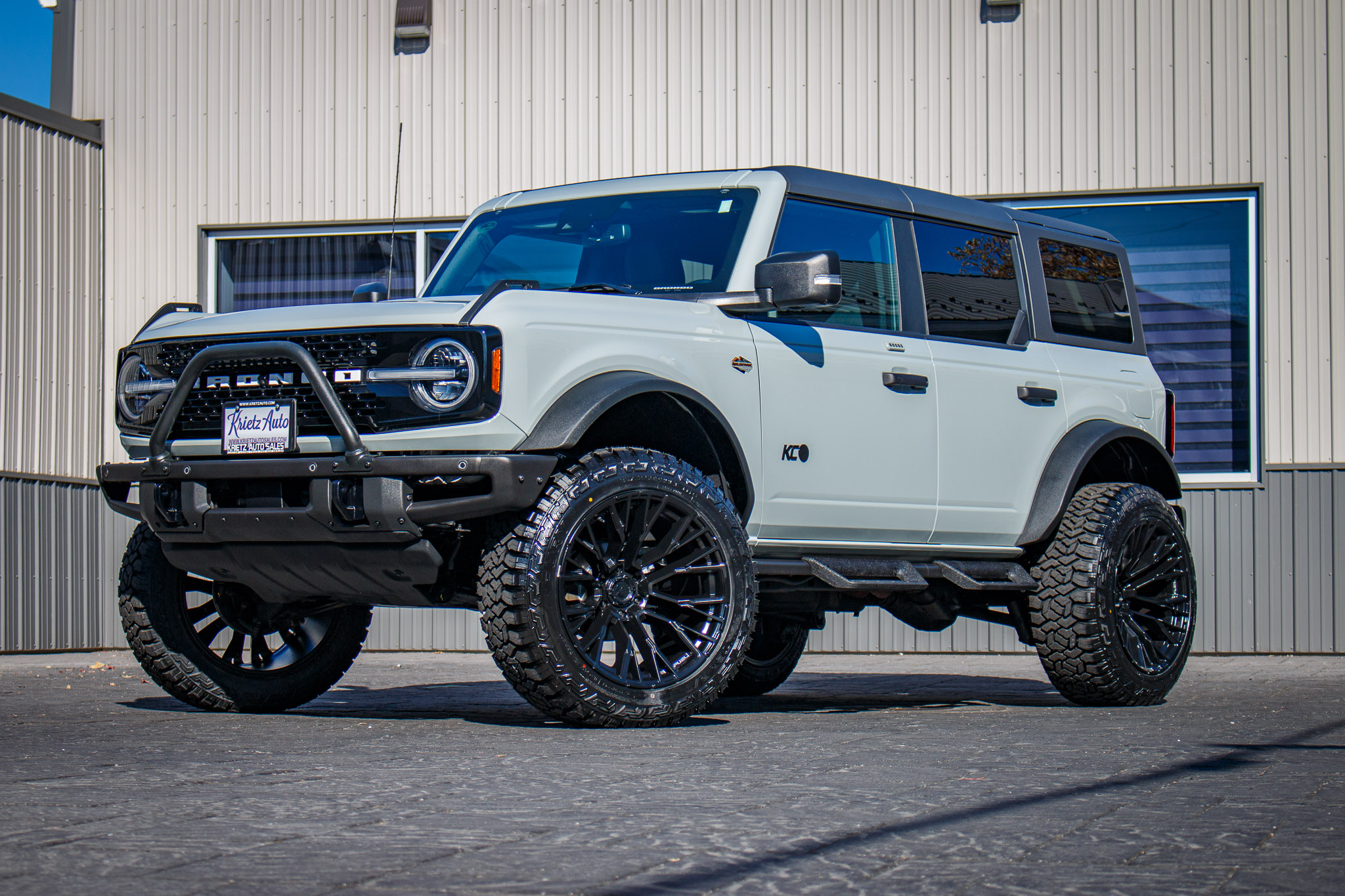 2023 Ford Bronco Wildtrak #PLB42970