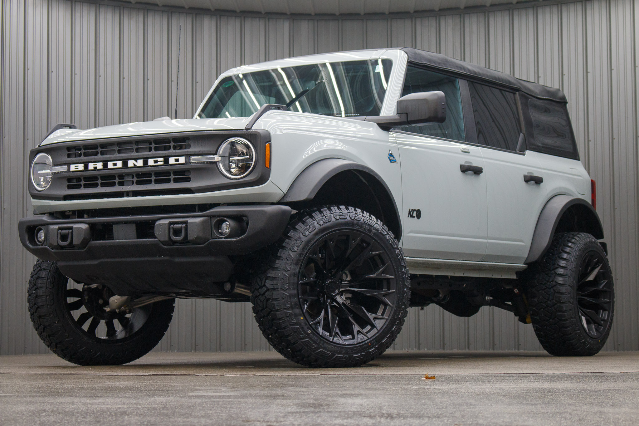 2023 Ford Bronco Black Diamond #PLB87817