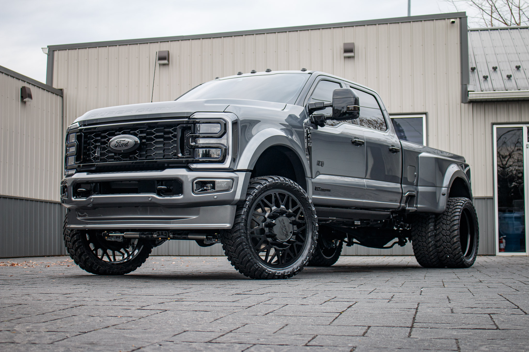 2024 Ford F-450 Super Duty Platinum #REE95601