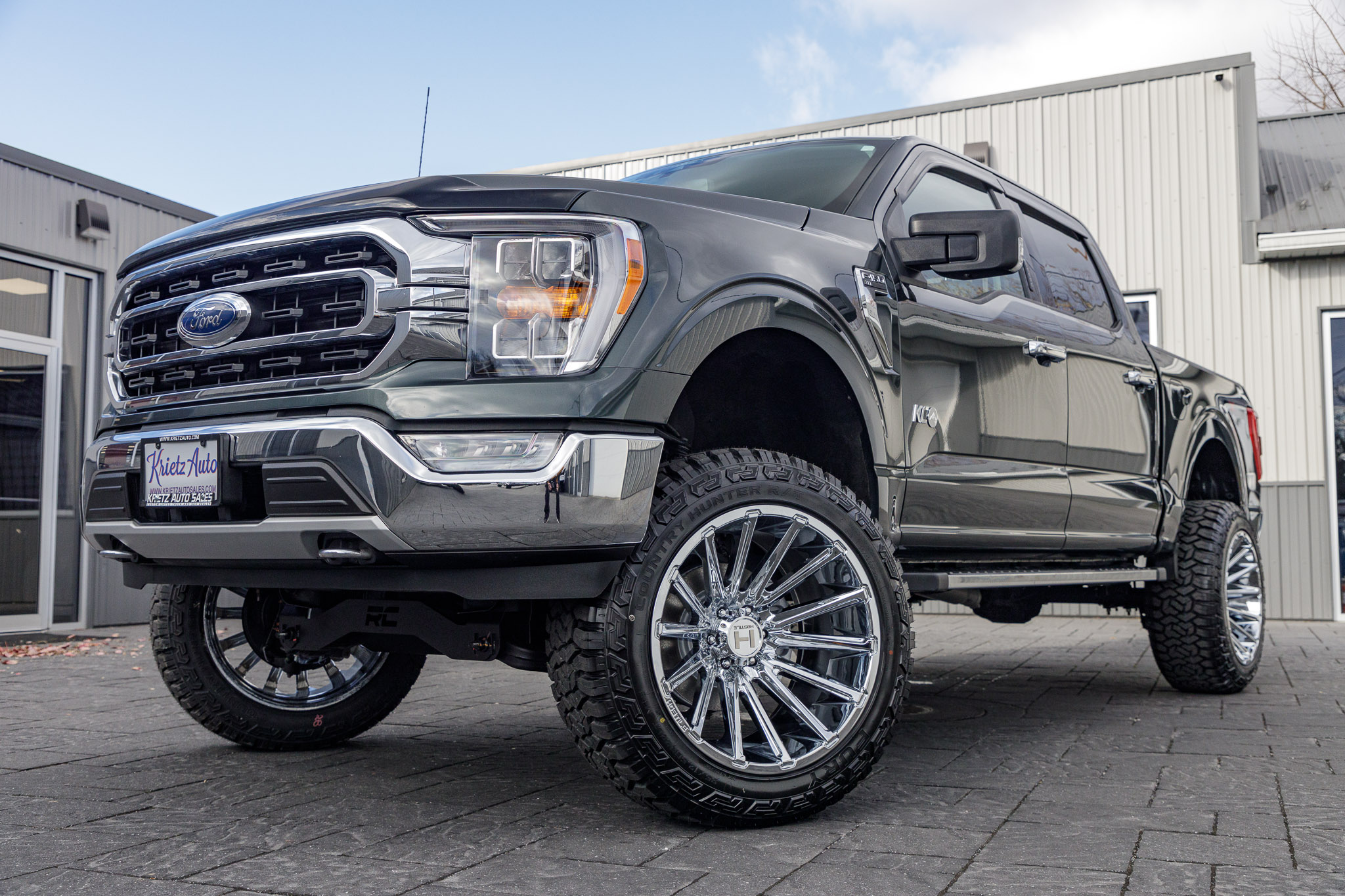 2021 Ford F-150 XLT #MKE13711