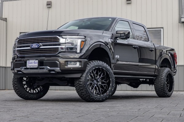 2024 Ford F-150 King Ranch with a 6" Rough Country lift kit, 22x12 TIS 565BM wheels, and 35" Fury Country Hunter R/T tires.