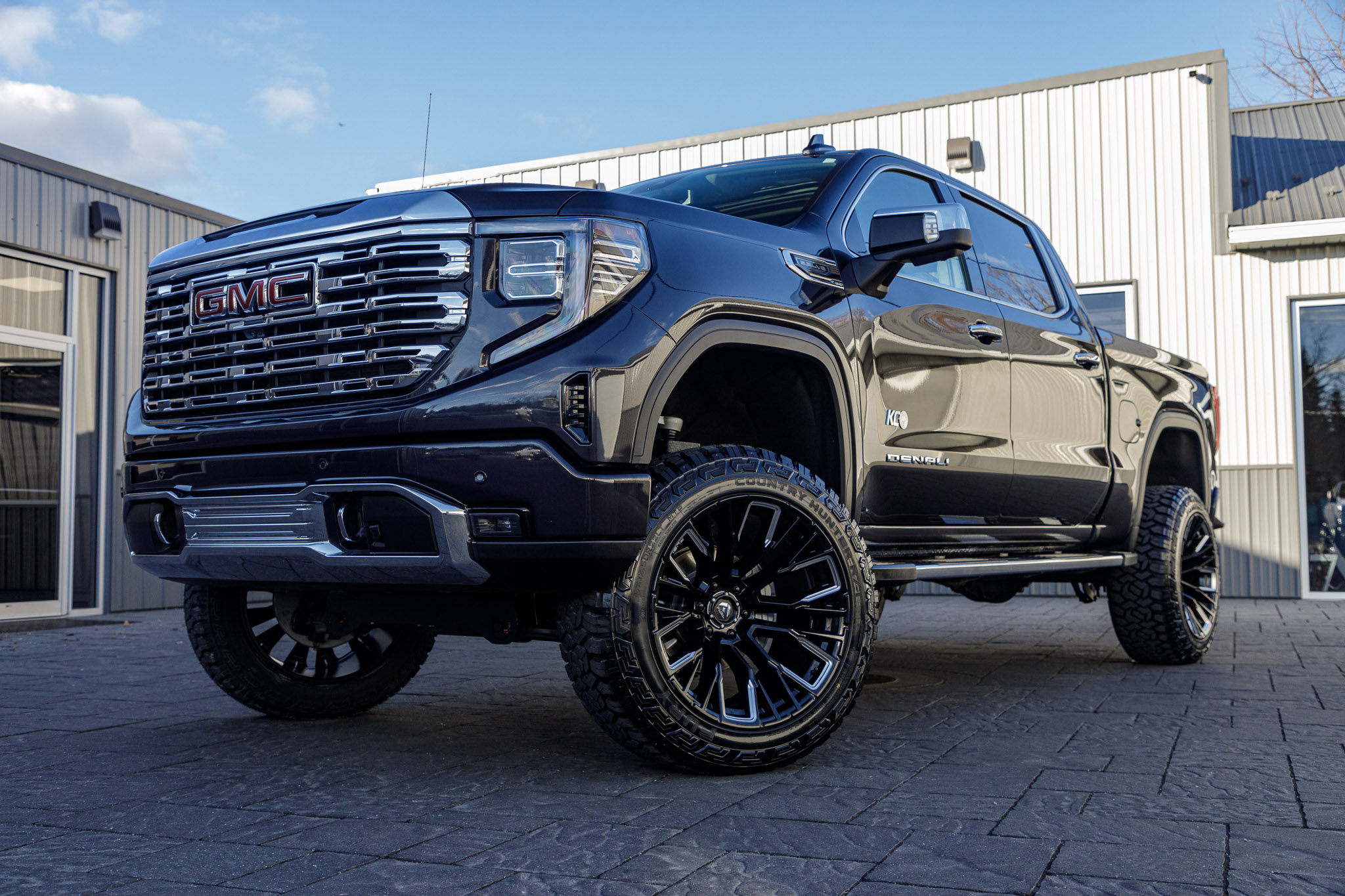 2023 GMC Sierra 1500 Denali #PG147071