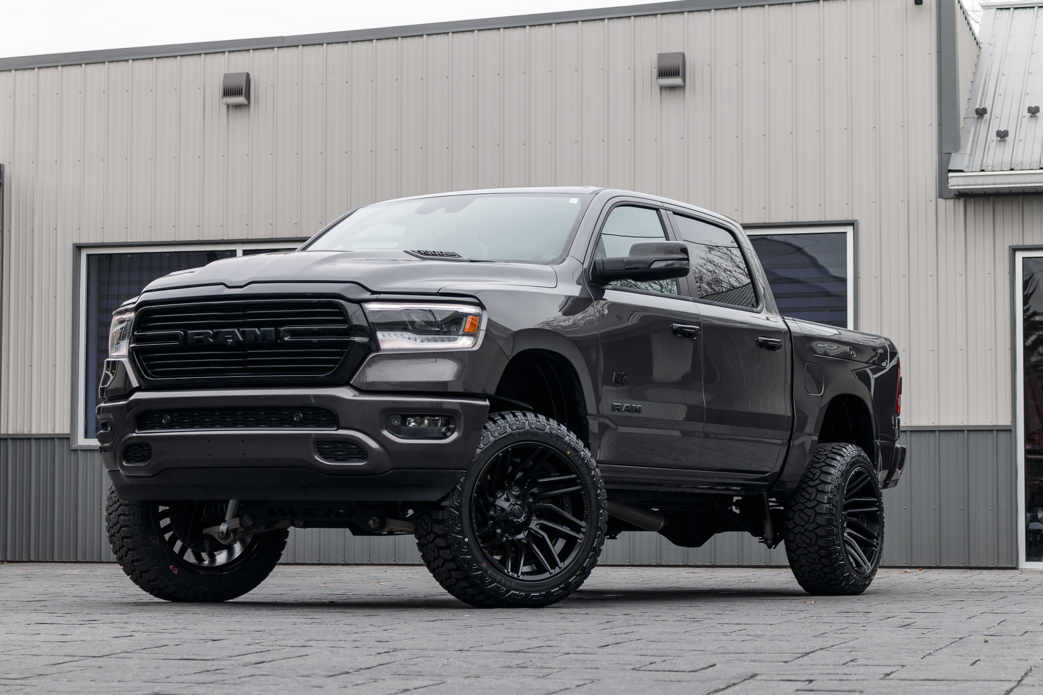 2024 Ram 1500 Laramie #RN152869