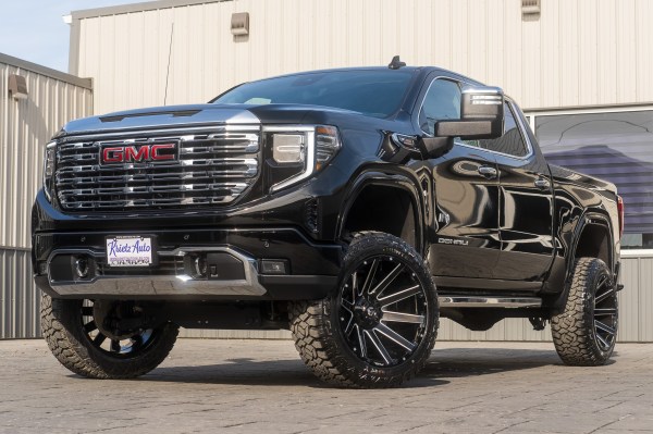 2024 GMC Sierra 1500 Denali with a 6" Rough Country lift kit, 22x12 Fuel Contra wheels, and 35" Fury Country Hunter R/T tires.