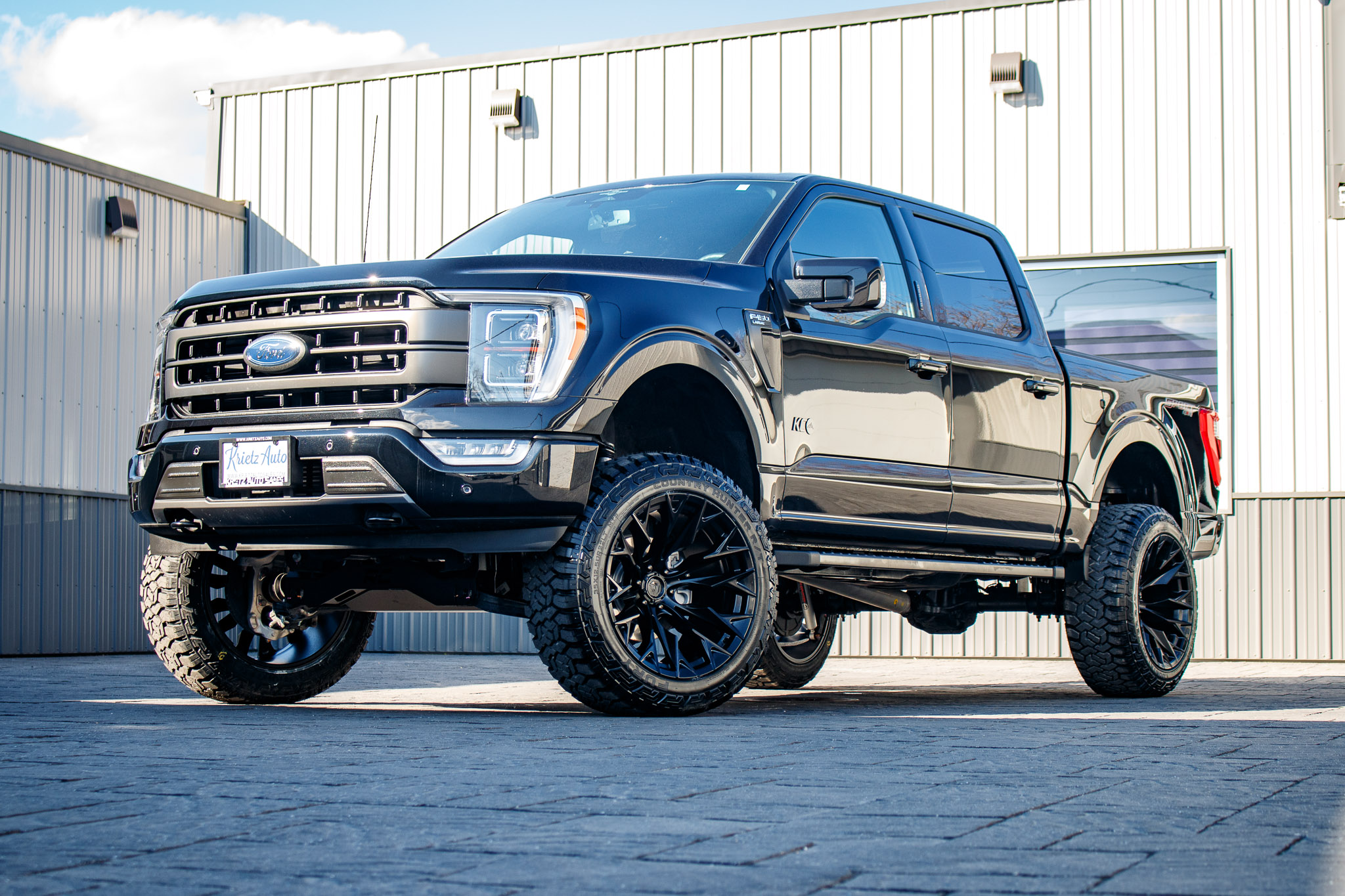2023 Ford F-150 Lariat #PKF28054