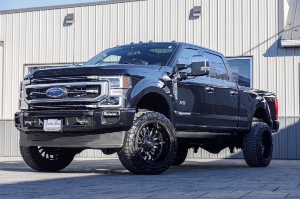 2022 Ford F-250 Super Duty Platinum with a 3.5" ReadyLift lift kit, 22x12 Fuel Arc wheels, and 35" Nitto Ridge Grappler tires.