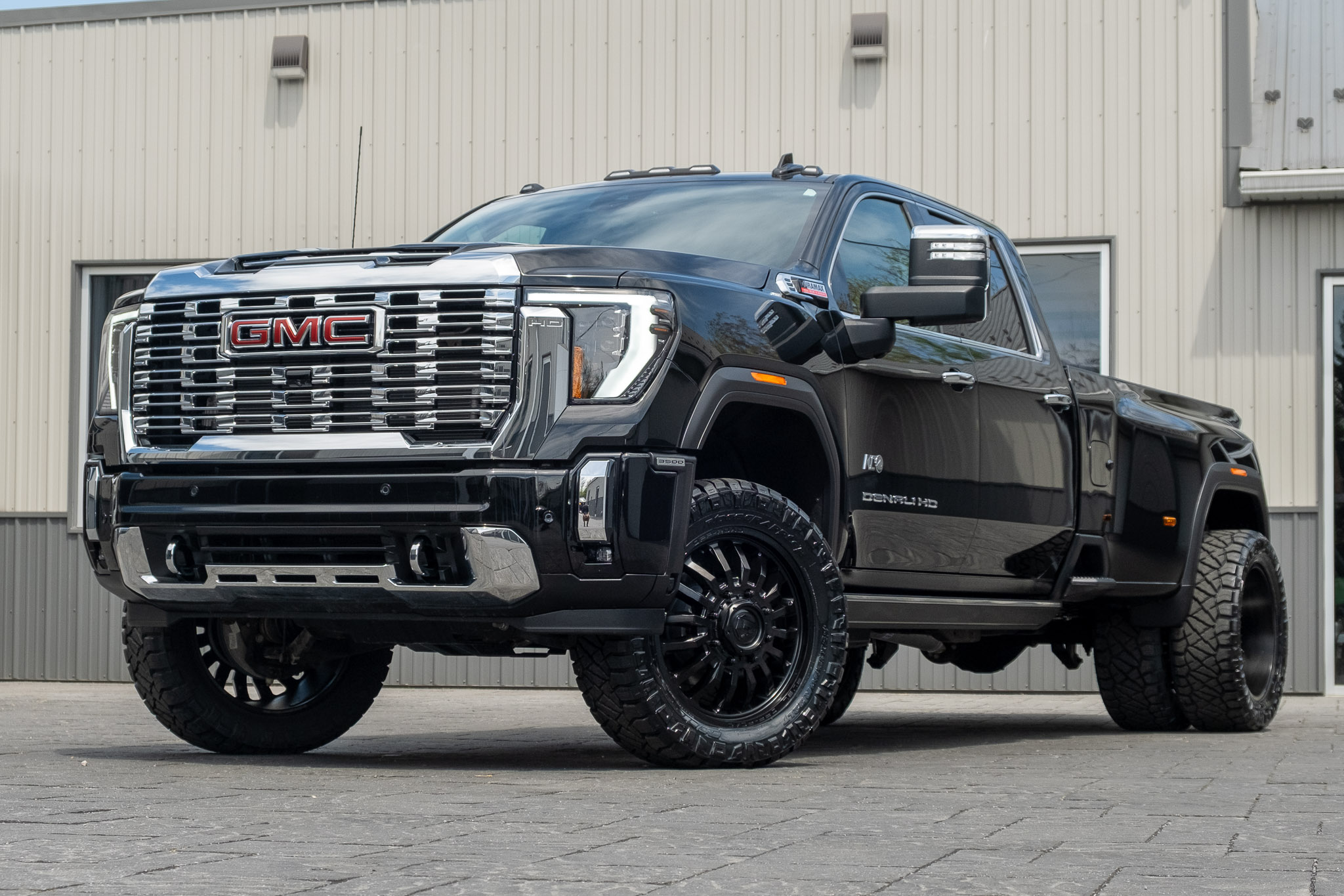 2025 GMC Sierra 3500 HD Denali #SF153436