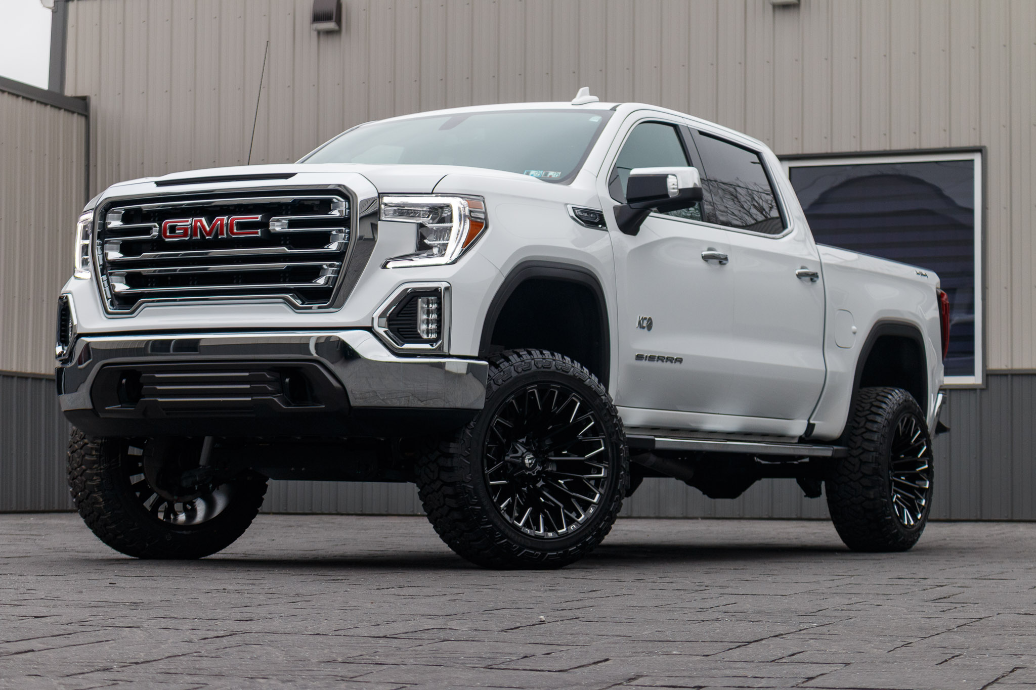 2022 GMC Sierra 1500 Limited SLT #NG145931