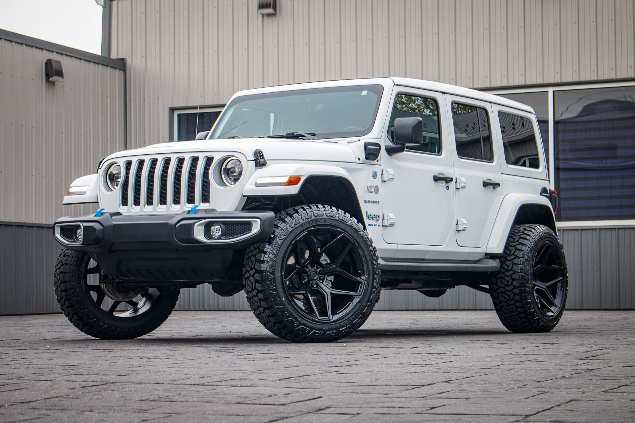 2023 Jeep Wrangler Unlimited Sahara 4XE #PW524671