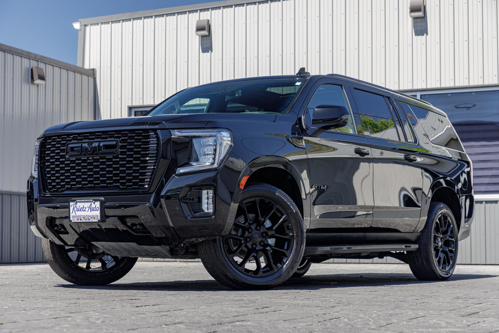 2021 GMC Yukon XL AT4 #MR447117