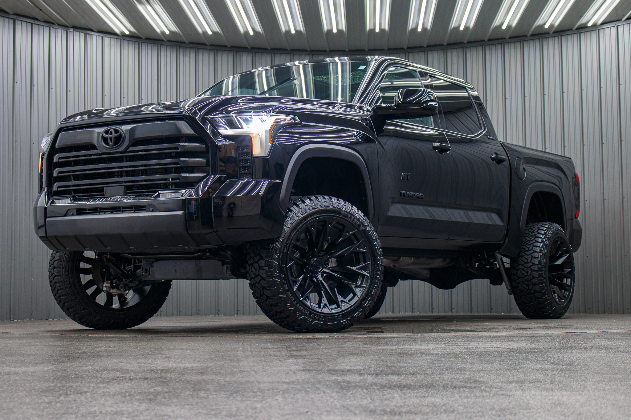 2025 Toyota Tundra Limited #SX254275