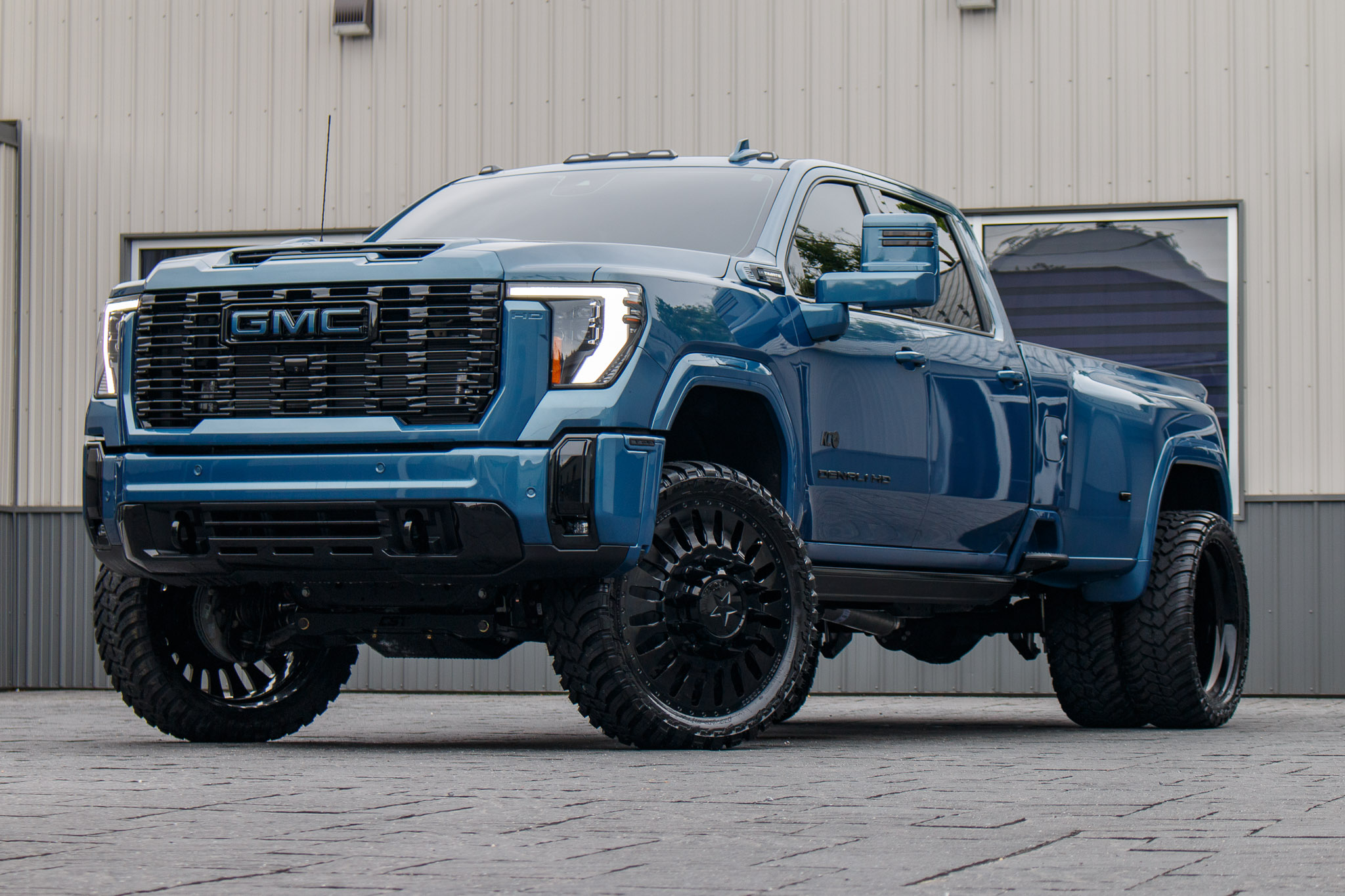 2025 GMC Sierra 3500 HD Denali Ultimate #SF205601