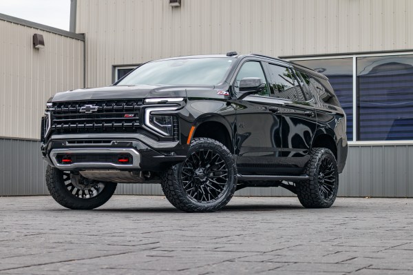 2025 Chevrolet Tahoe Z71 with a 3" ReadyLift lift kit, 22x10 Fuel Strike wheels, and 295/50 Toyo Open Country AT3 tires.