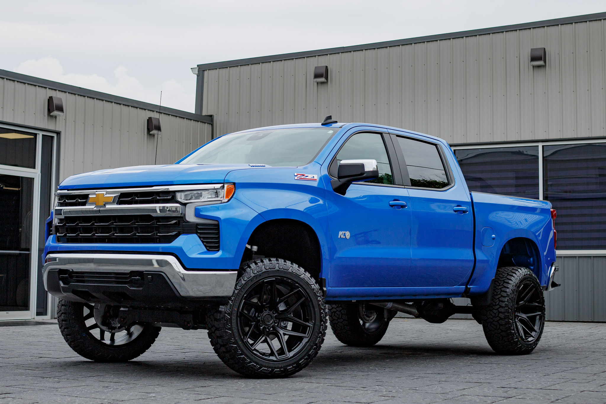 2025 Chevrolet Silverado 1500 LT #SG192318