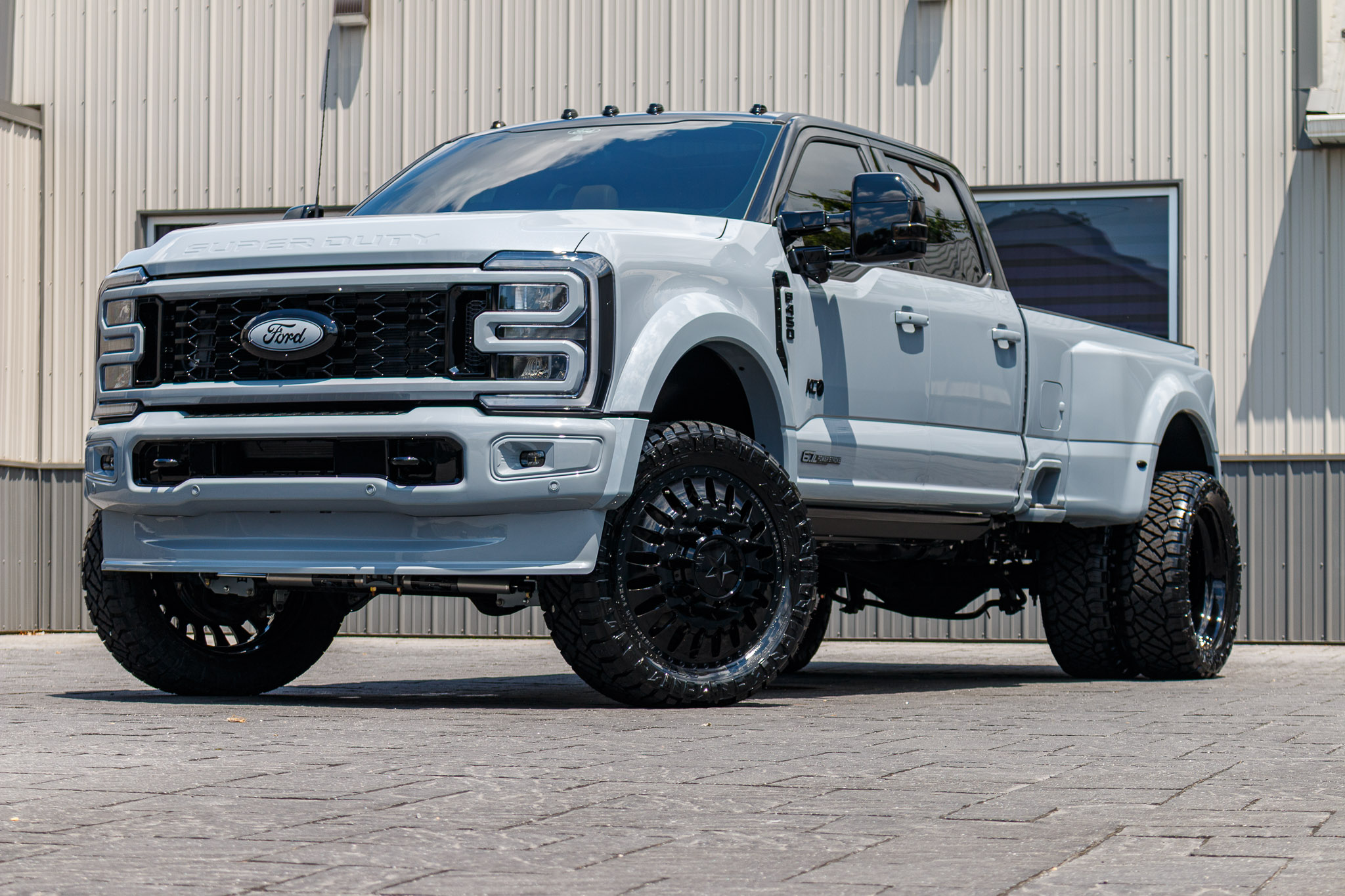 2025 Ford F-450 Super Duty Lariat #SEC20927