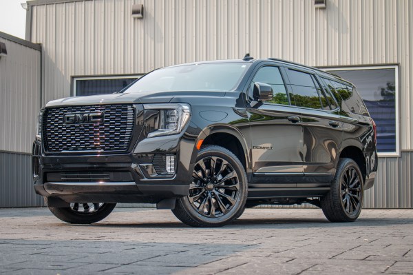 2024 GMC Yukon Denali with GMC Stock suspension, 22x9 GMC Stock wheels, and 285/55 Bridgestone Alenza tires.
