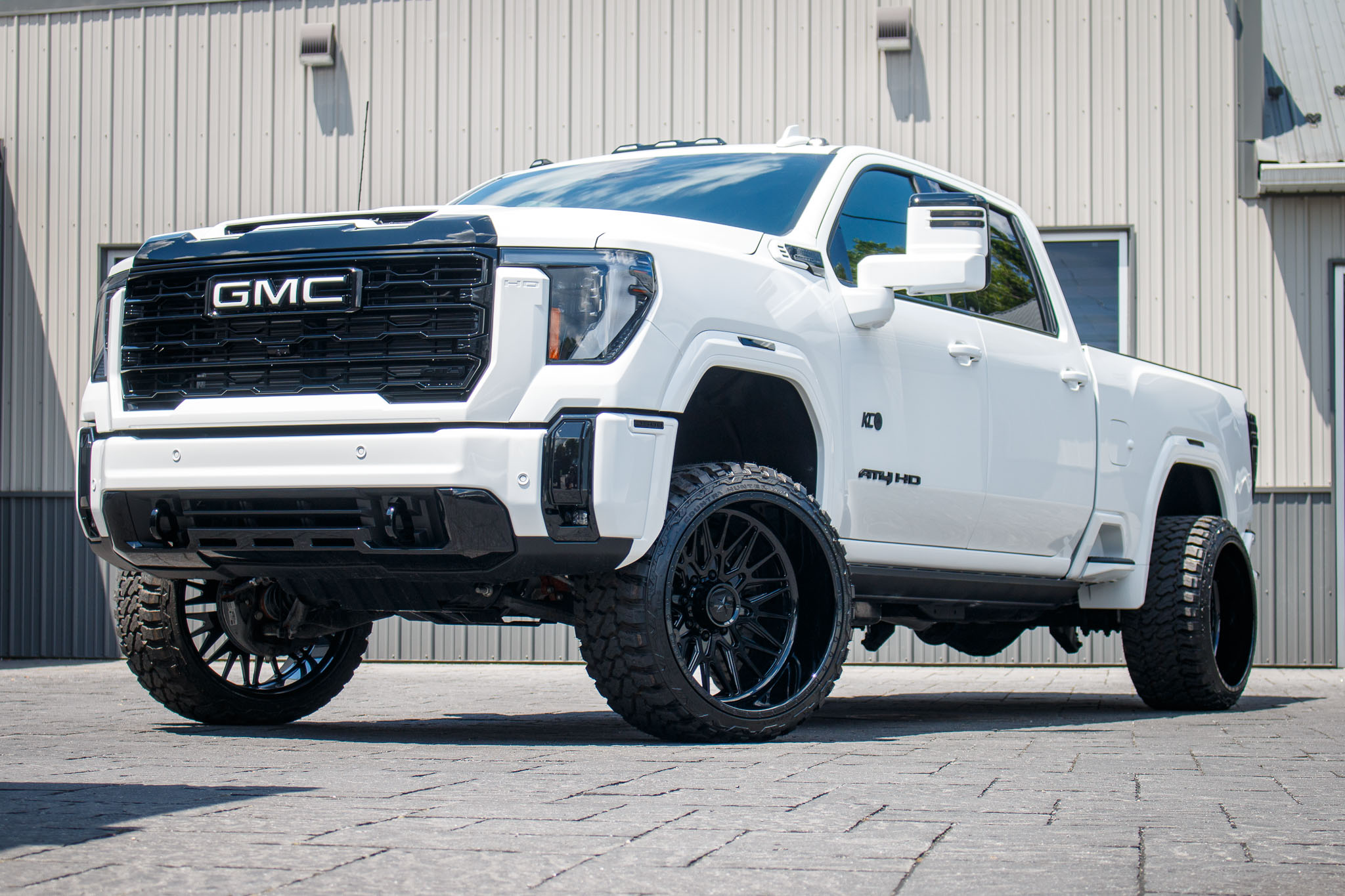 2025 GMC Sierra 2500 AT4 #SF231466