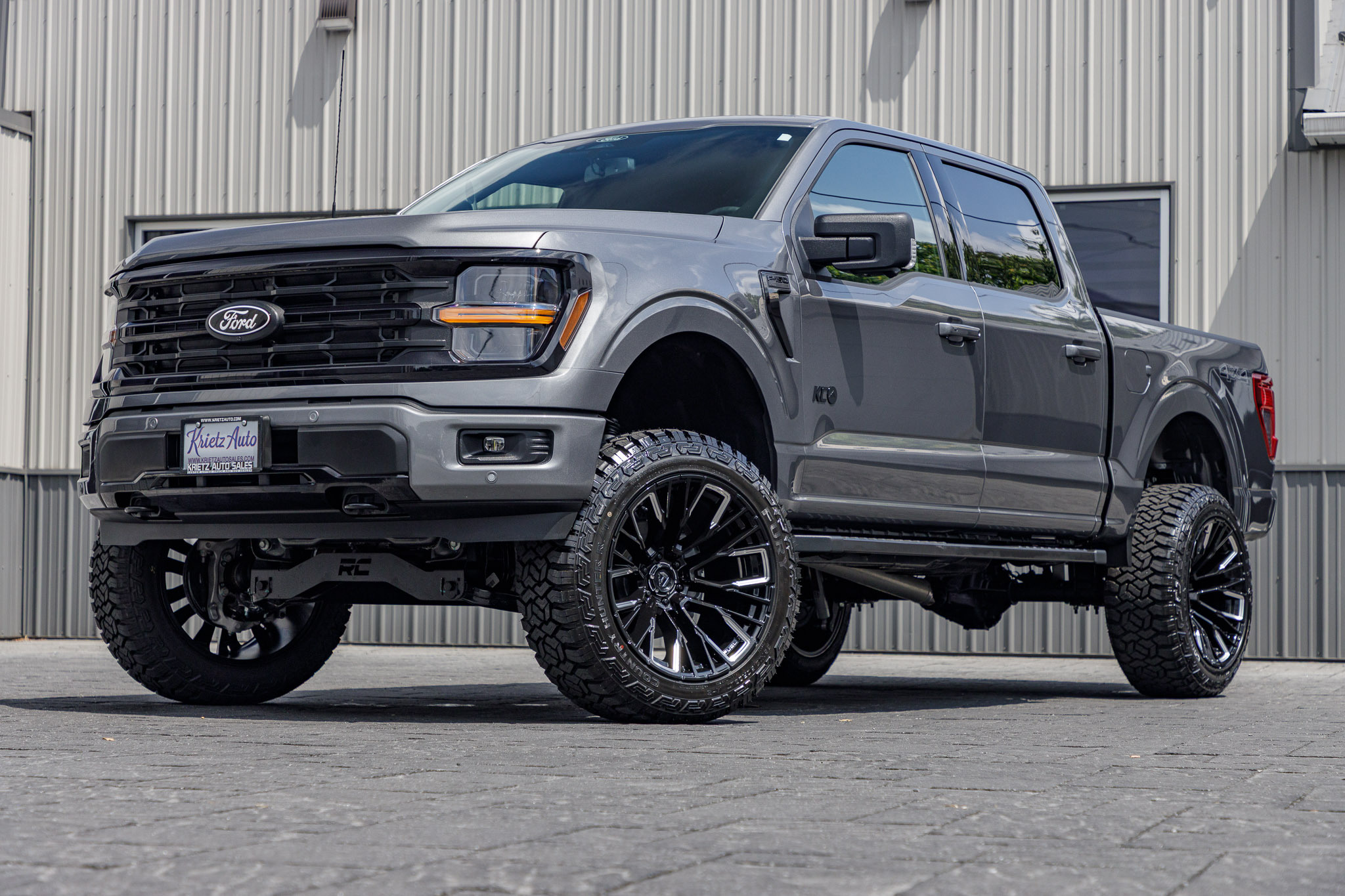 2025 Ford F-150 XLT #SKD46040