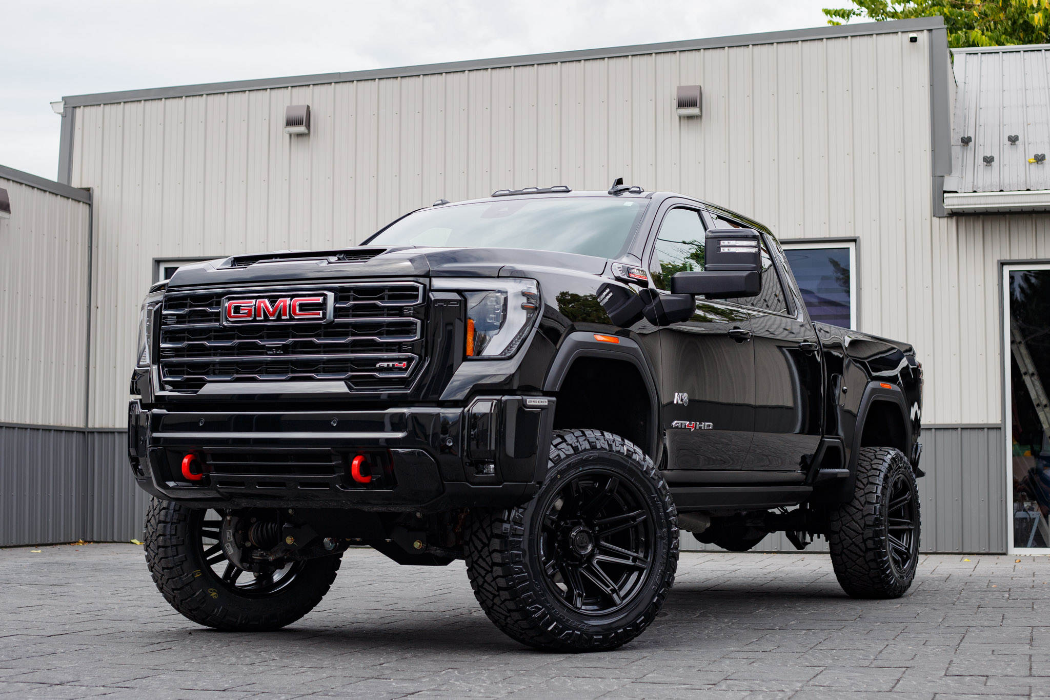 2025 GMC Sierra 2500 AT4 #SF241186