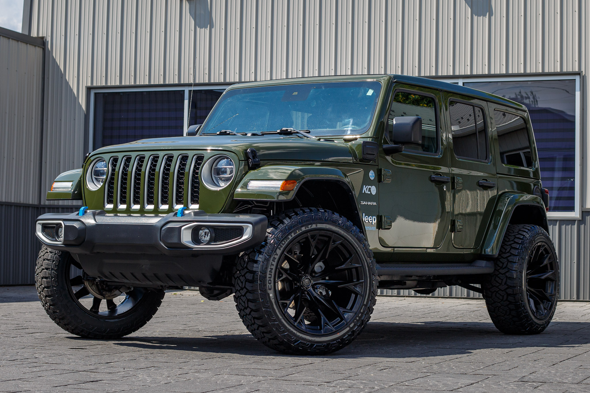 2022 Jeep Wrangler Unlimited Sahara 4XE #NW220677