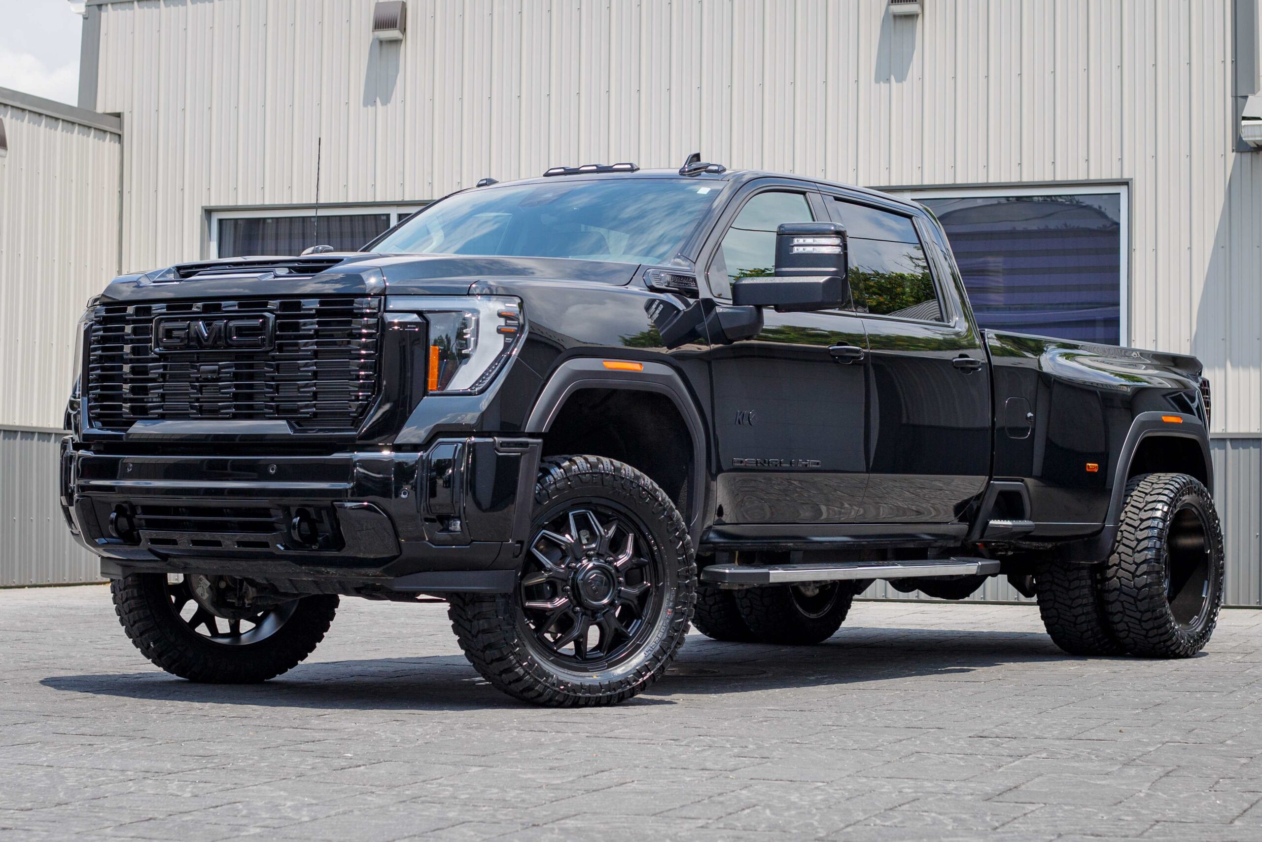 2025 GMC Sierra 3500 Denali #SF135386
