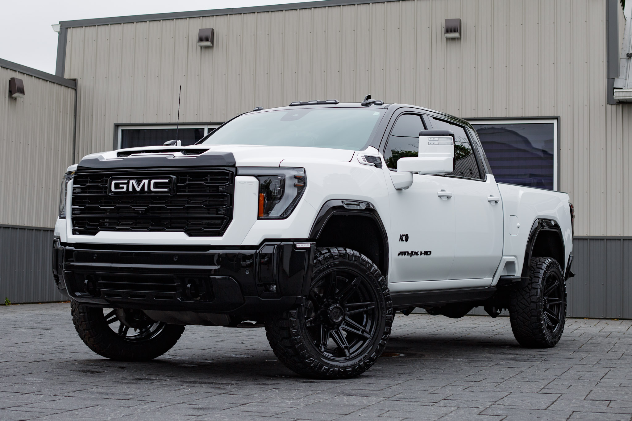 2025 GMC Sierra 2500 AT4X #SF178297