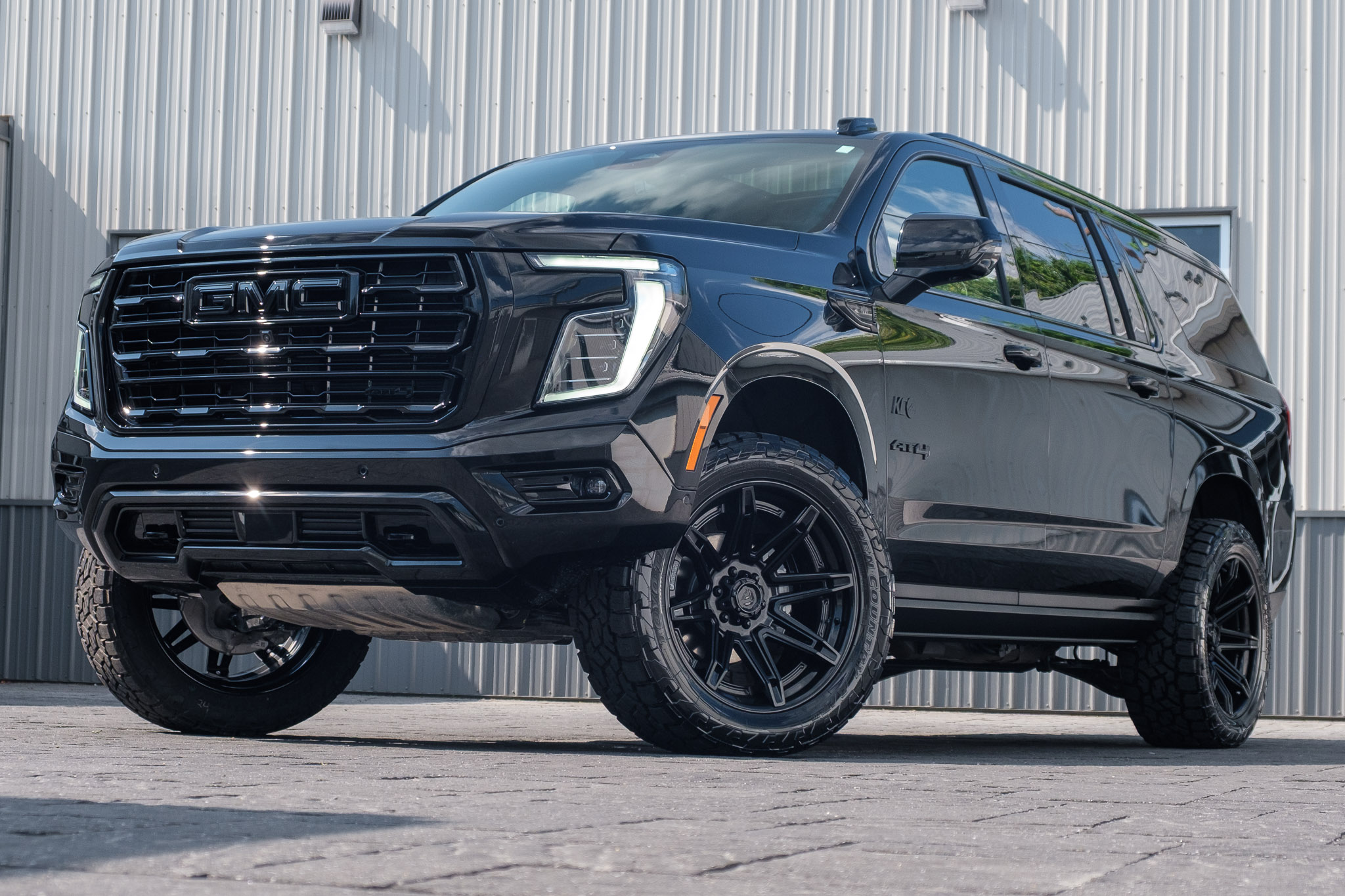 2025 GMC Yukon XL AT4 Ultimate #SR244793