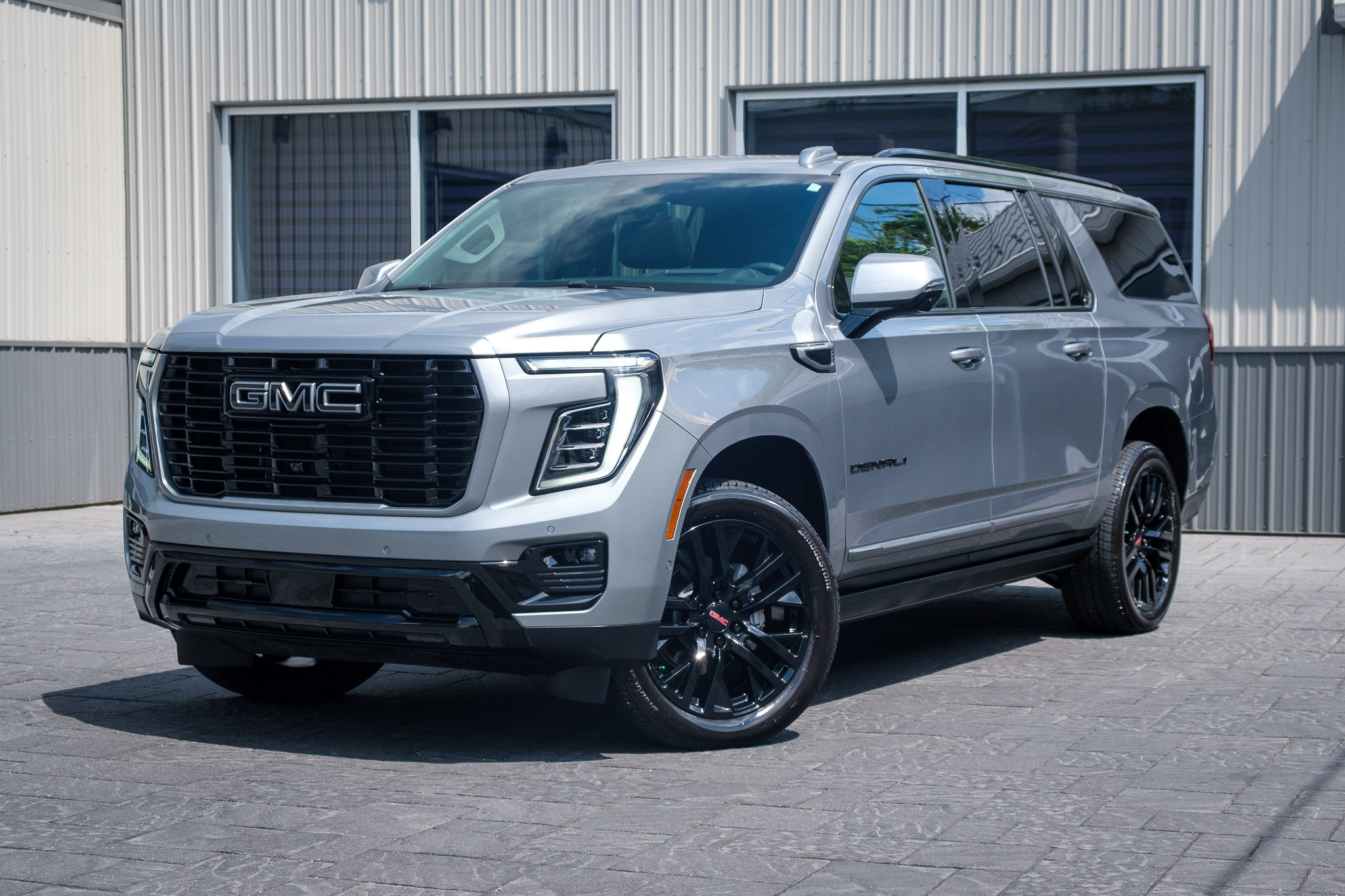 2025 GMC Yukon XL Denali #SR133542