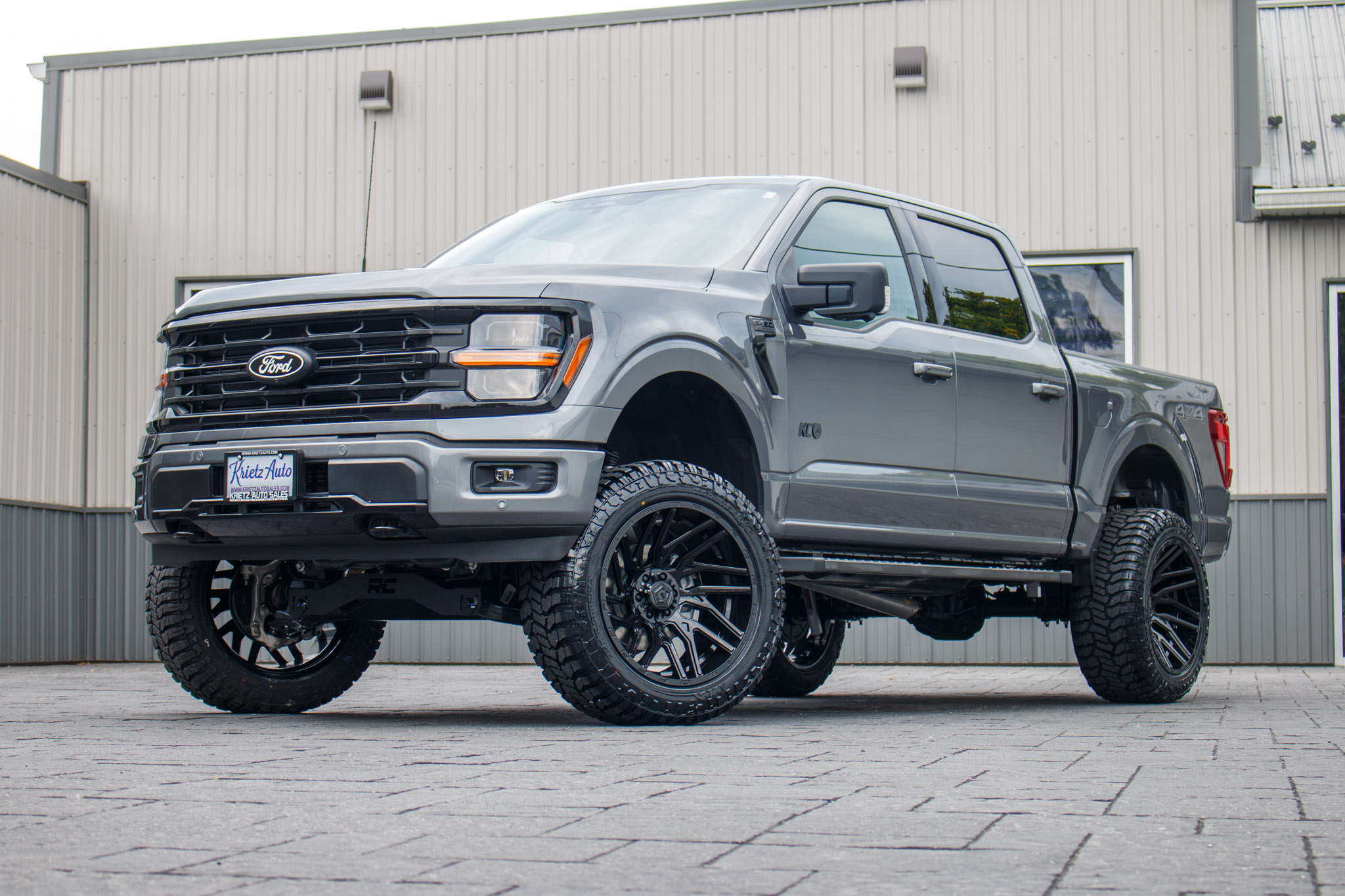 2025 Ford F-150 XLT #SKD61856