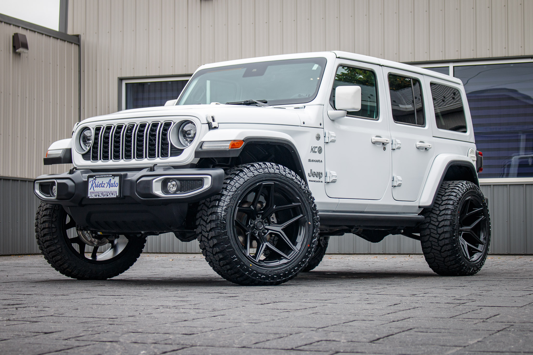 2024 Jeep Wrangler Sahara #RW263860