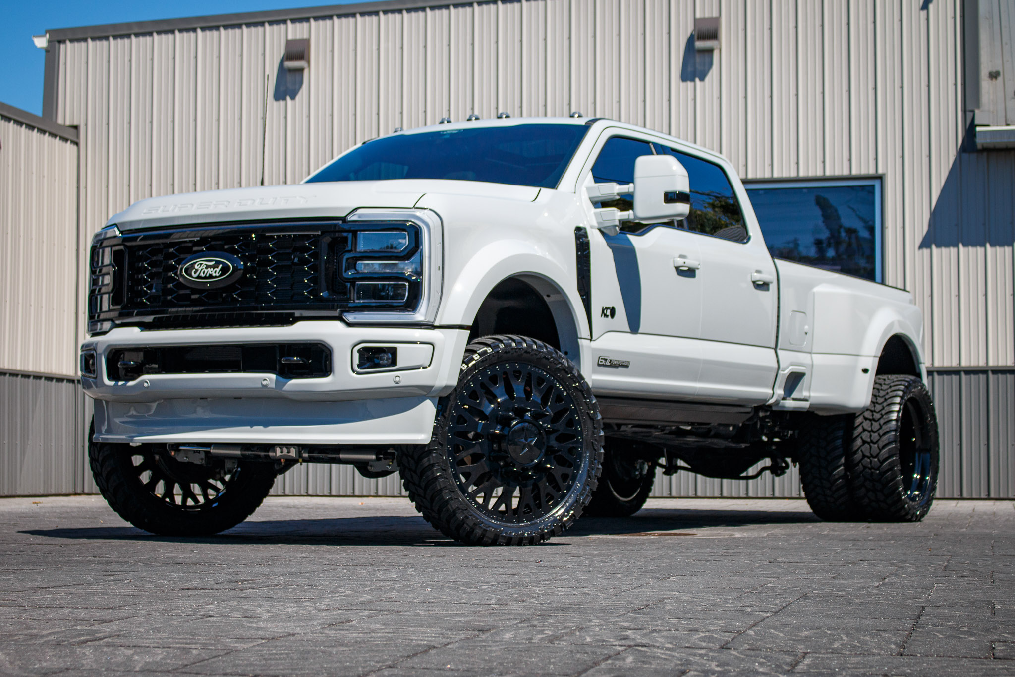 2025 Ford F-450 Super Duty Platinum #SED25282