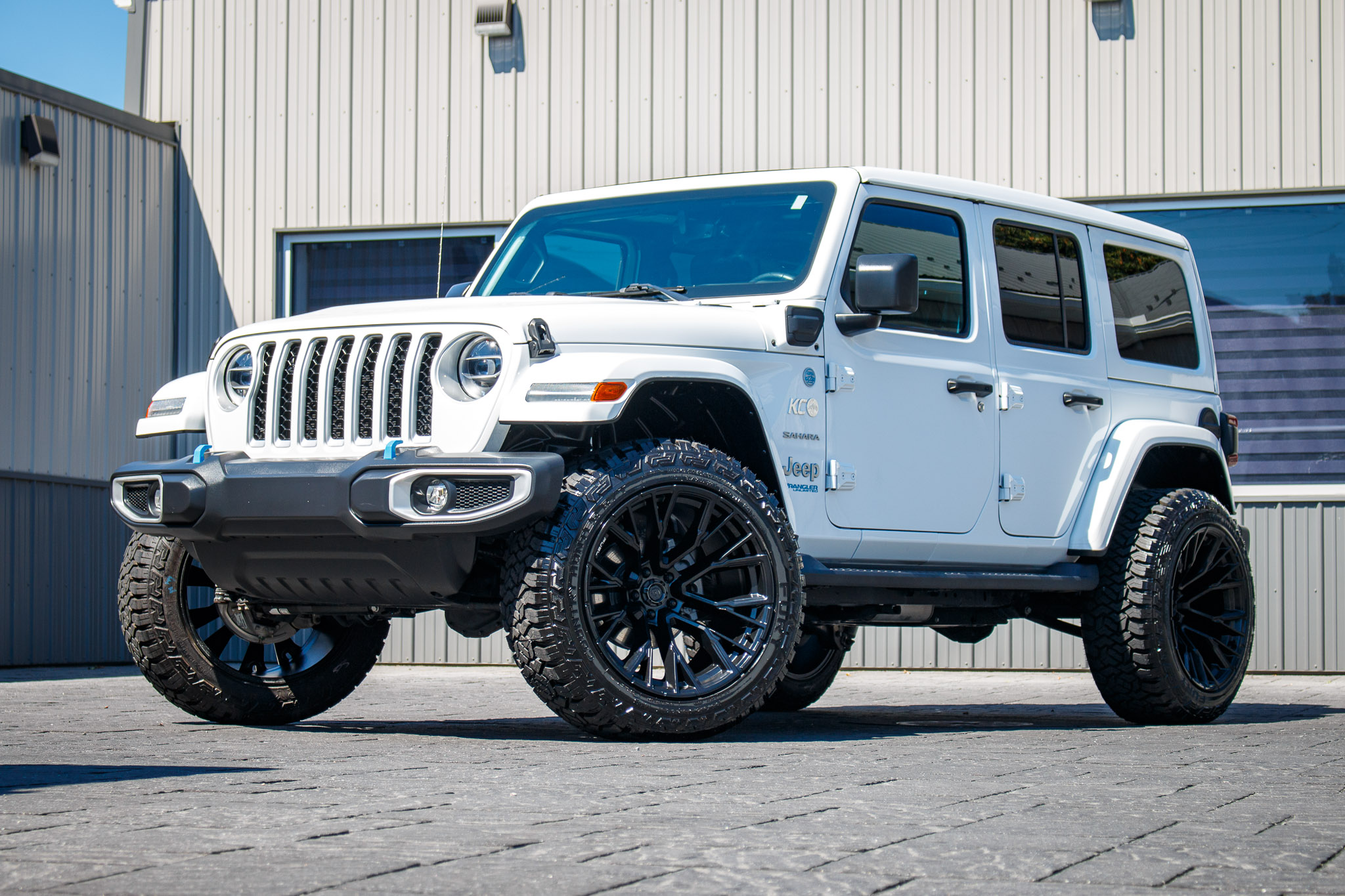 2022 Jeep Wrangler Unlimited Sahara 4XE #NW220208