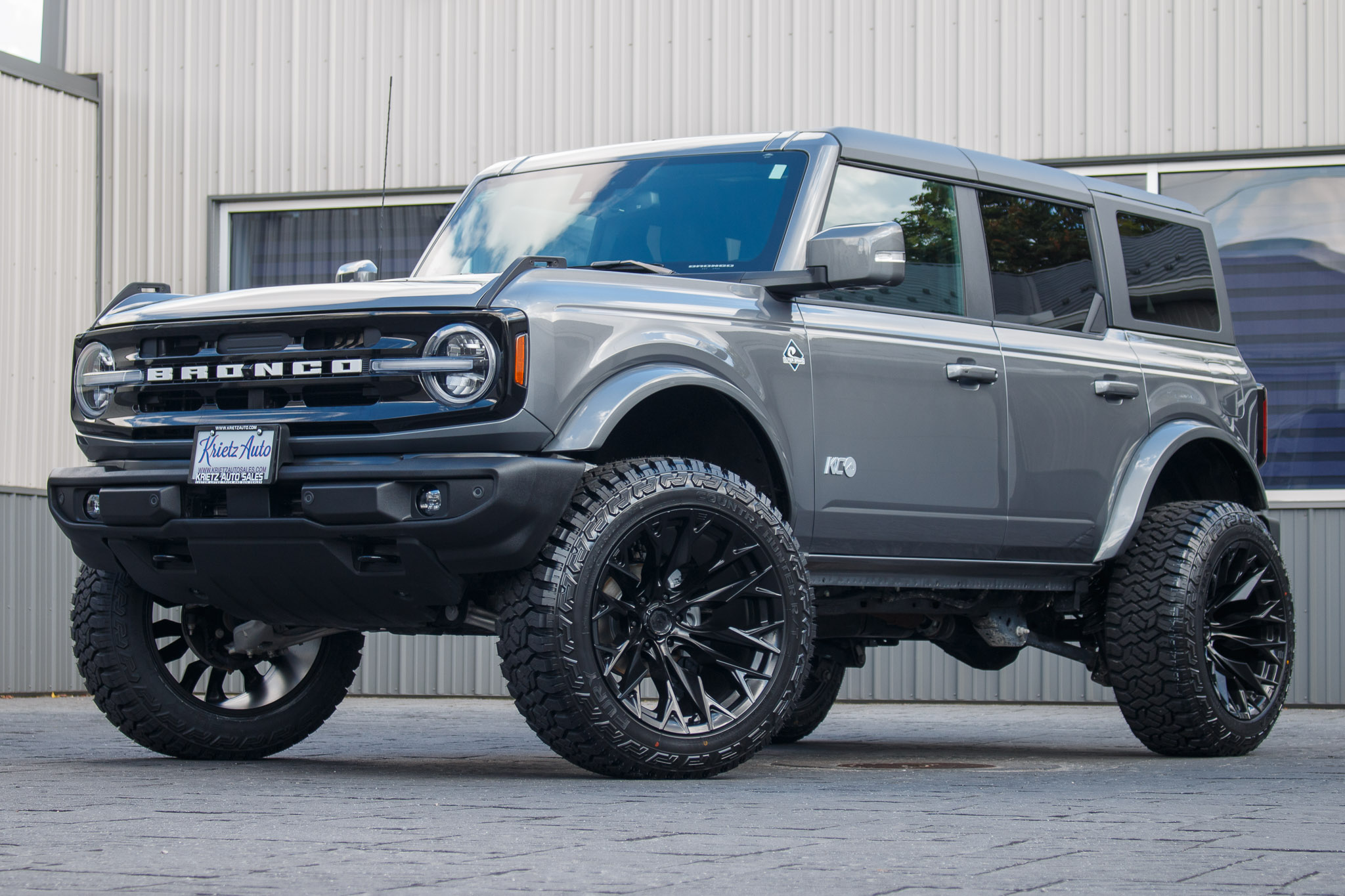 2024 Ford Bronco Outer Banks #RLB05300