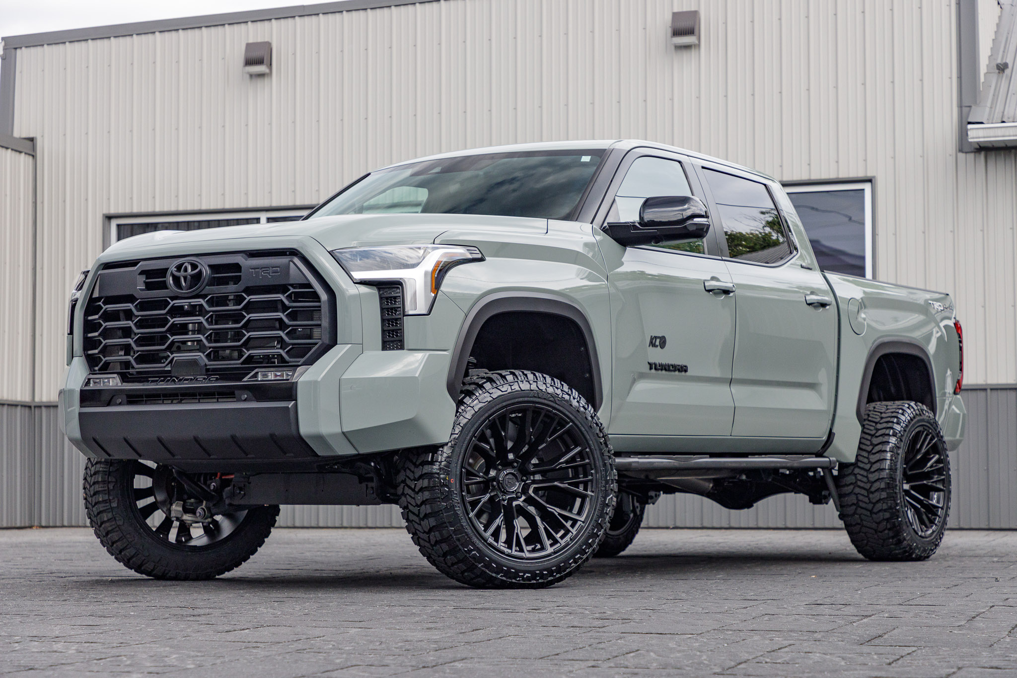 2025 Toyota Tundra Limited #SX259006