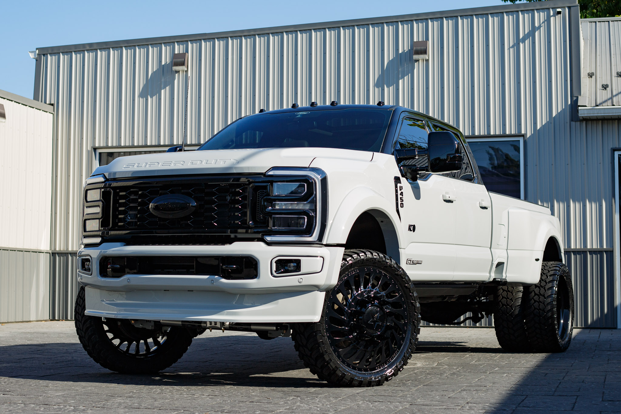 2025 Ford F-450 Super Duty Platinum #SED24478